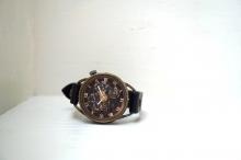 メカニックブラック　AT　ブラック　真鍮