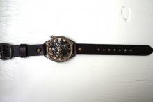 メカニックブラック　AT　ワインブラウン　真鍮