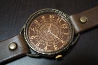 L-4 クラック ヴィヴィット アラビア 真鍮 ブラウン