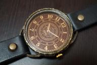 L-4 クラック ヴィヴィット アラビア 真鍮 ブラック