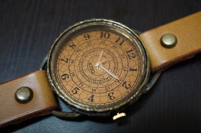 L-4 クラック ヴィヴィット アラビア 真鍮 キャメル