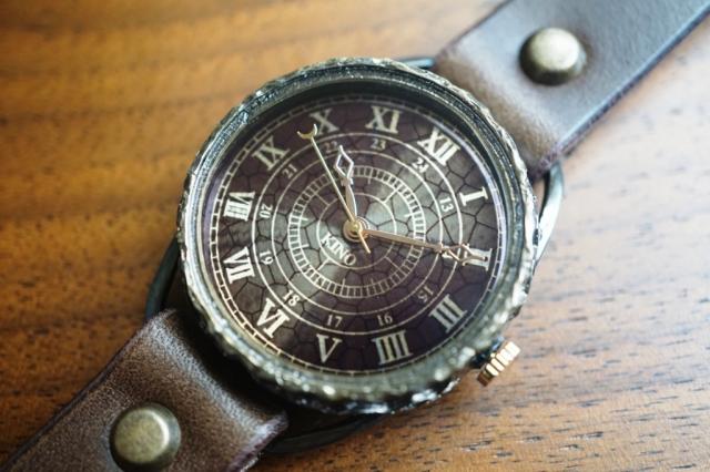 L-9 クラック ワールド ローマ Mサイズ　真鍮 ブラウン