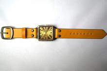 クラックワールドスクエア　Lサイズ　真鍮　イエロー