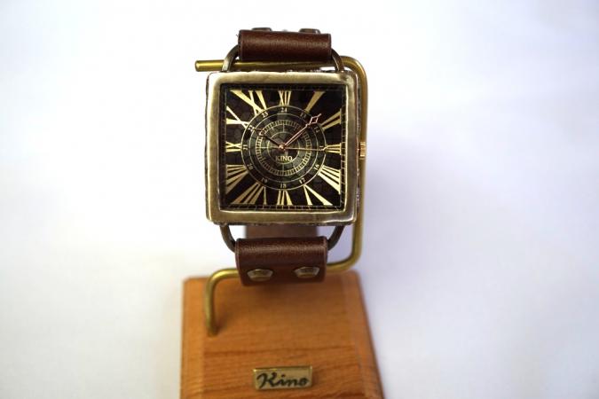 クラックワールドスクエア　Lサイズ　真鍮　ブラウン