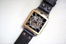 メカニックシルバースクエア　真鍮　ブラック　手作り腕時計