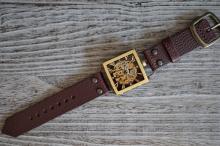 メカニックゴールドスクエア　真鍮　ワインブラウン　手作り腕時計