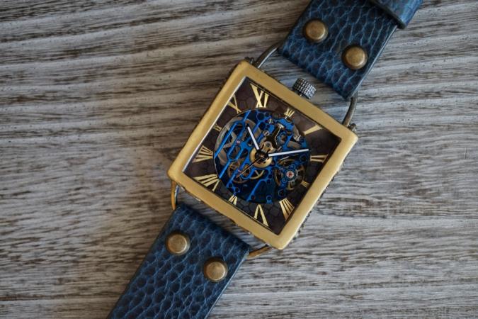 メカニックブルースクエア　真鍮　ブルー　手作り腕時計