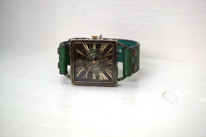 クラックワールドスクエア　Lサイズ　真鍮　グリーン